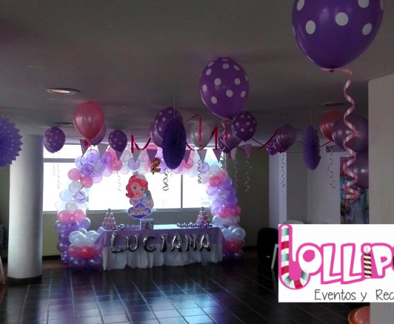 Decoración esmeralda Princesa Sofía (Bautizo-cumpleaños)